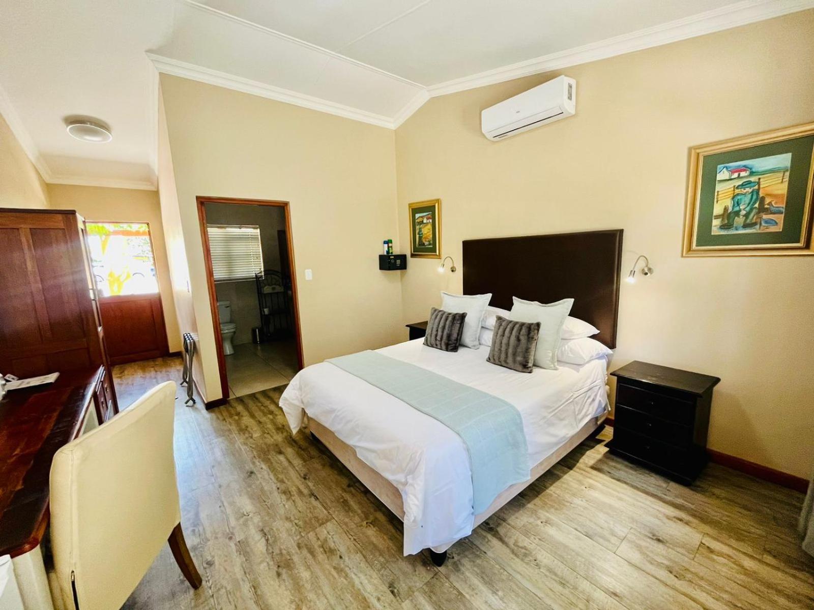 17 On Bird Guest House Б’юфорт-Вест Екстер'єр фото